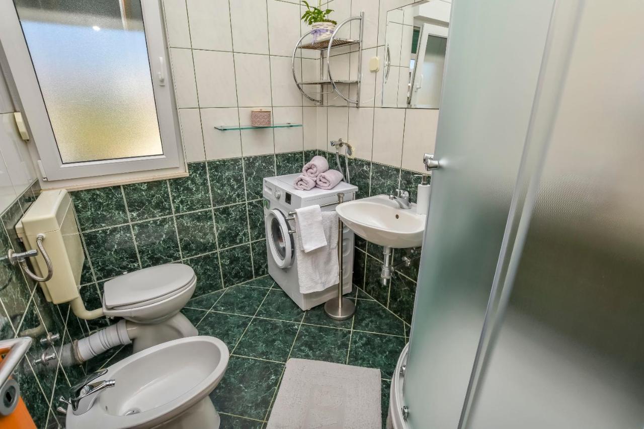 Apartments Anka Рогозница Экстерьер фото