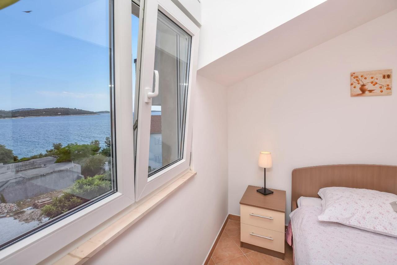 Apartments Anka Рогозница Экстерьер фото