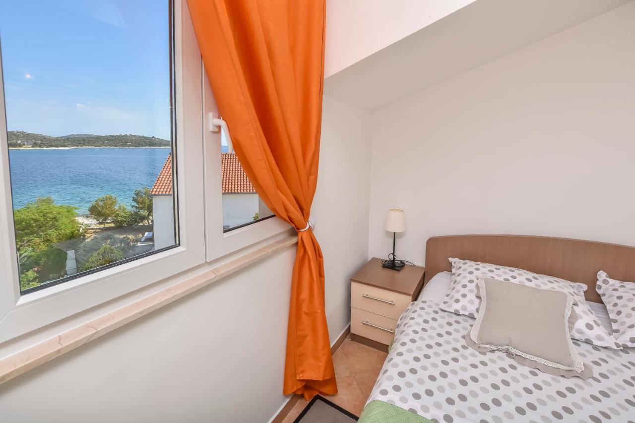 Apartments Anka Рогозница Экстерьер фото