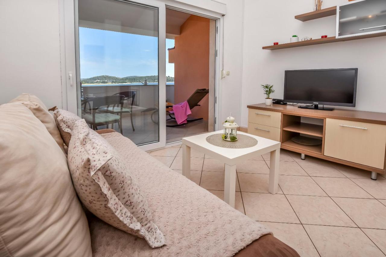 Apartments Anka Рогозница Экстерьер фото