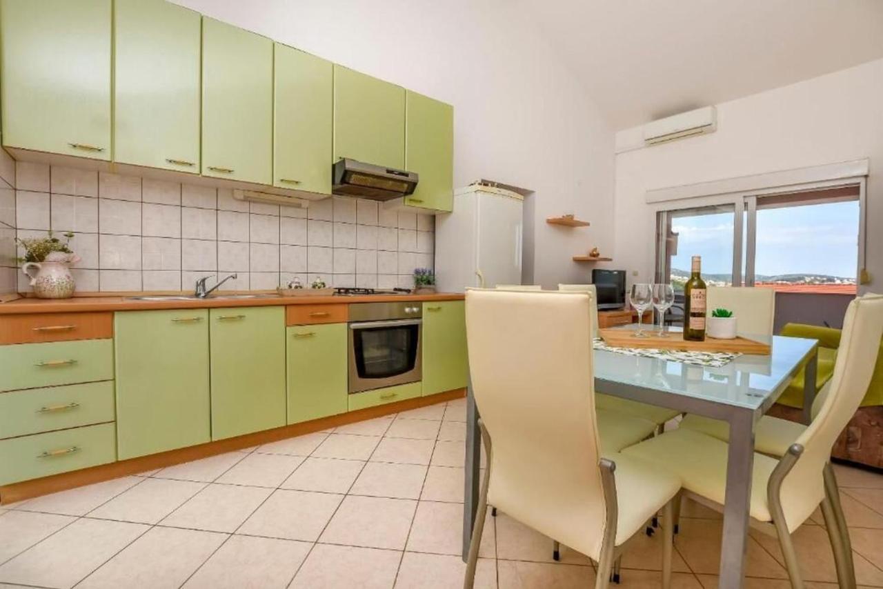 Apartments Anka Рогозница Экстерьер фото
